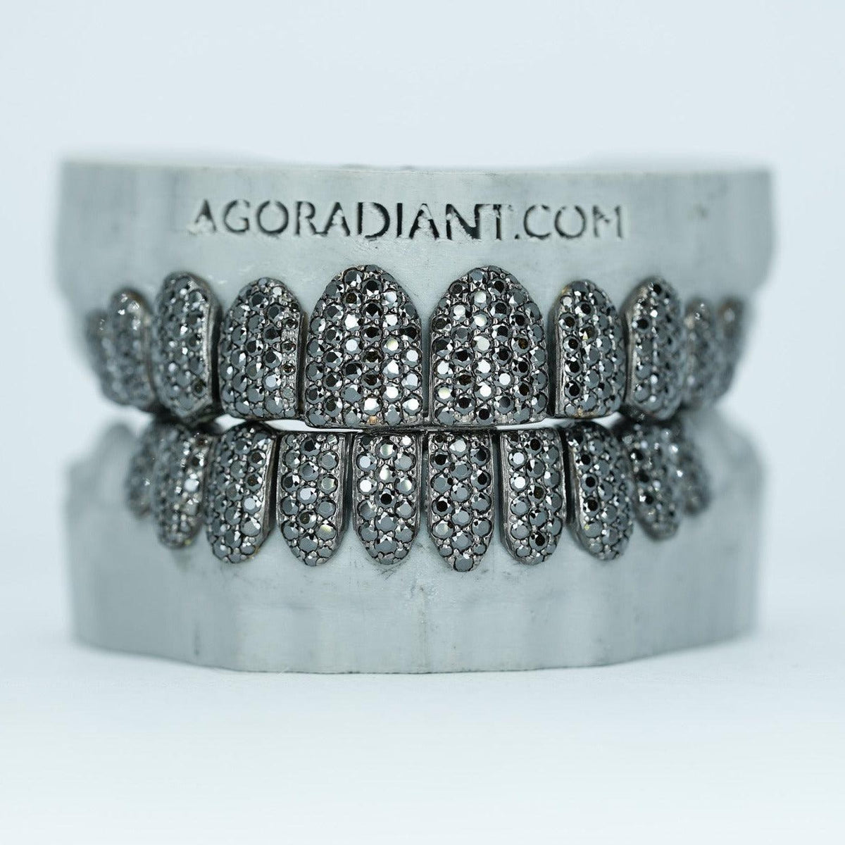 Black VVS Moissanite Diamond Grillz - Agoradiant