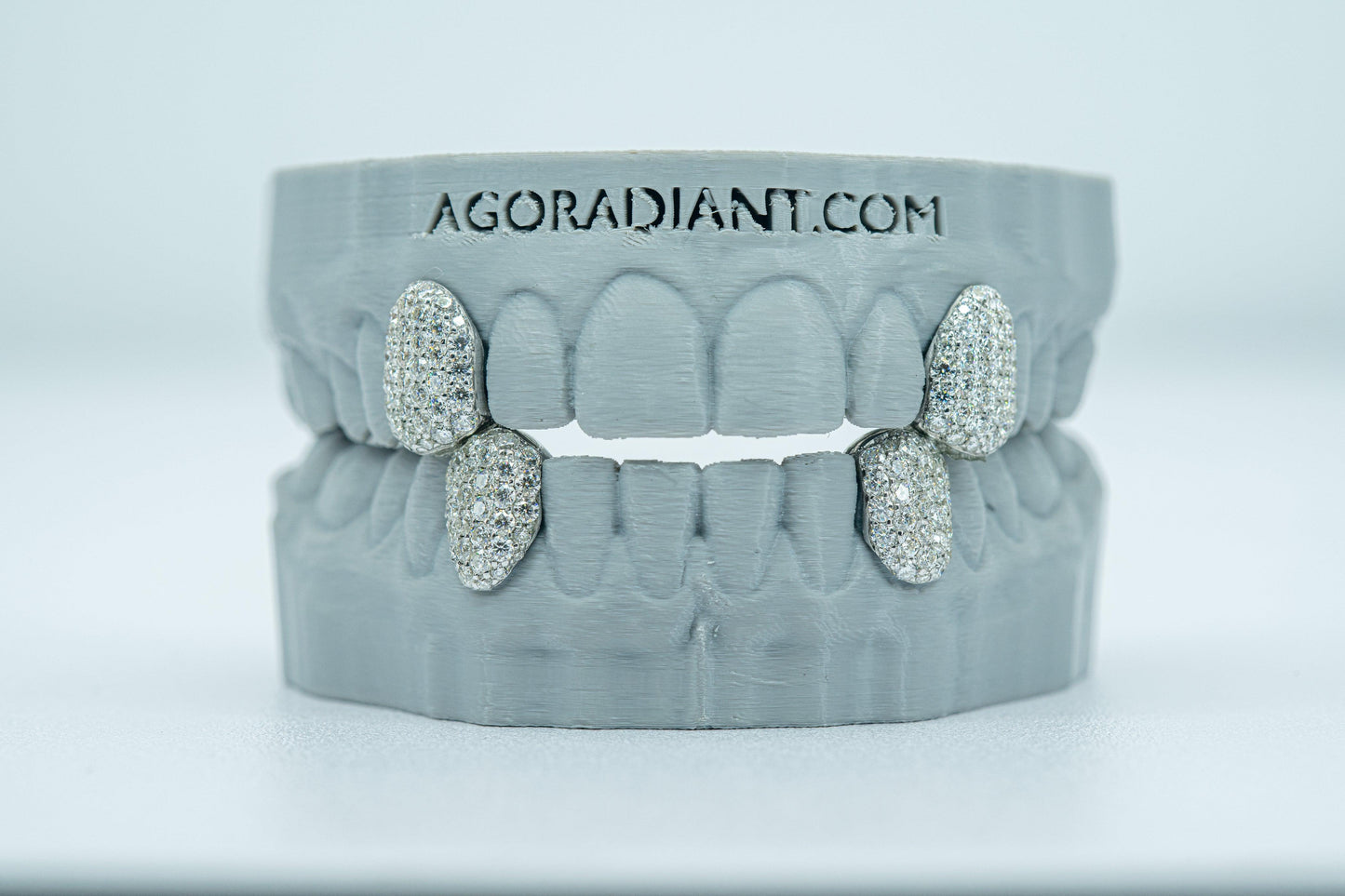 Fang With Back Bar VVS Moissanite Diamond Grillz - Agoradiant