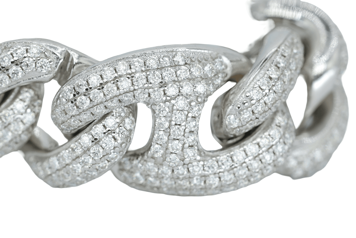 White 15mm Round VVS Moissanite Diamond Pig Snout Style Cuban Bracelet - Agoradiant