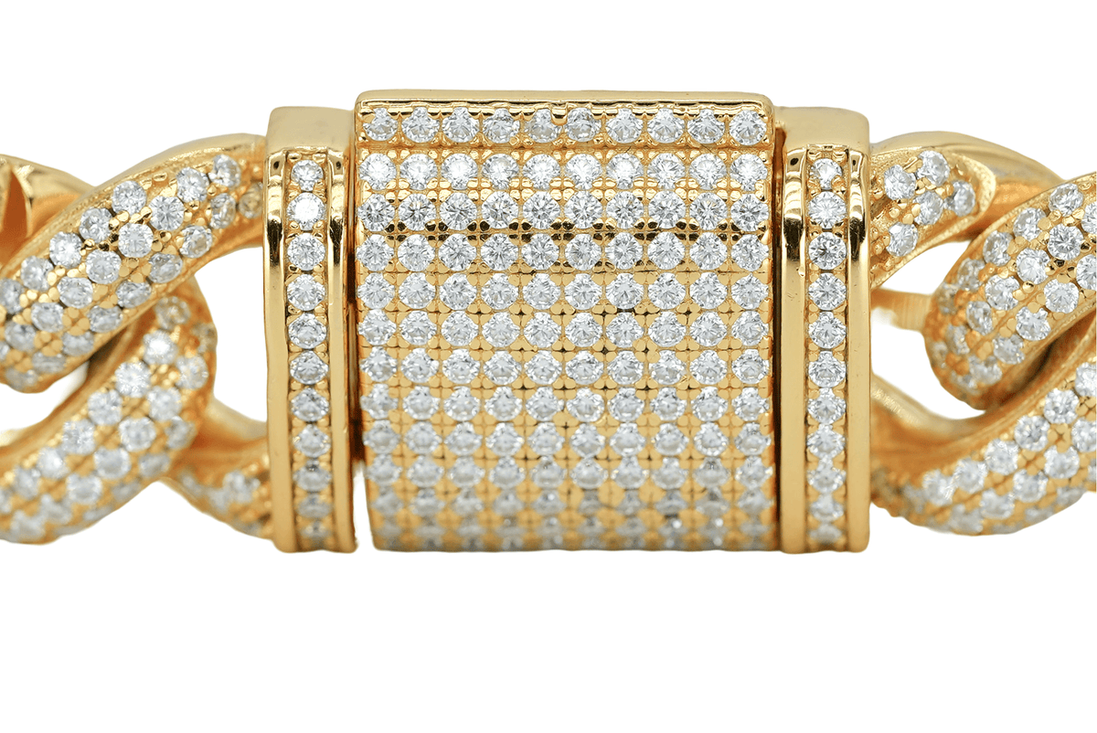 Yellow 15mm Round VVS Moissanite Diamond Pig Snout Style Cuban Bracelet - Agoradiant