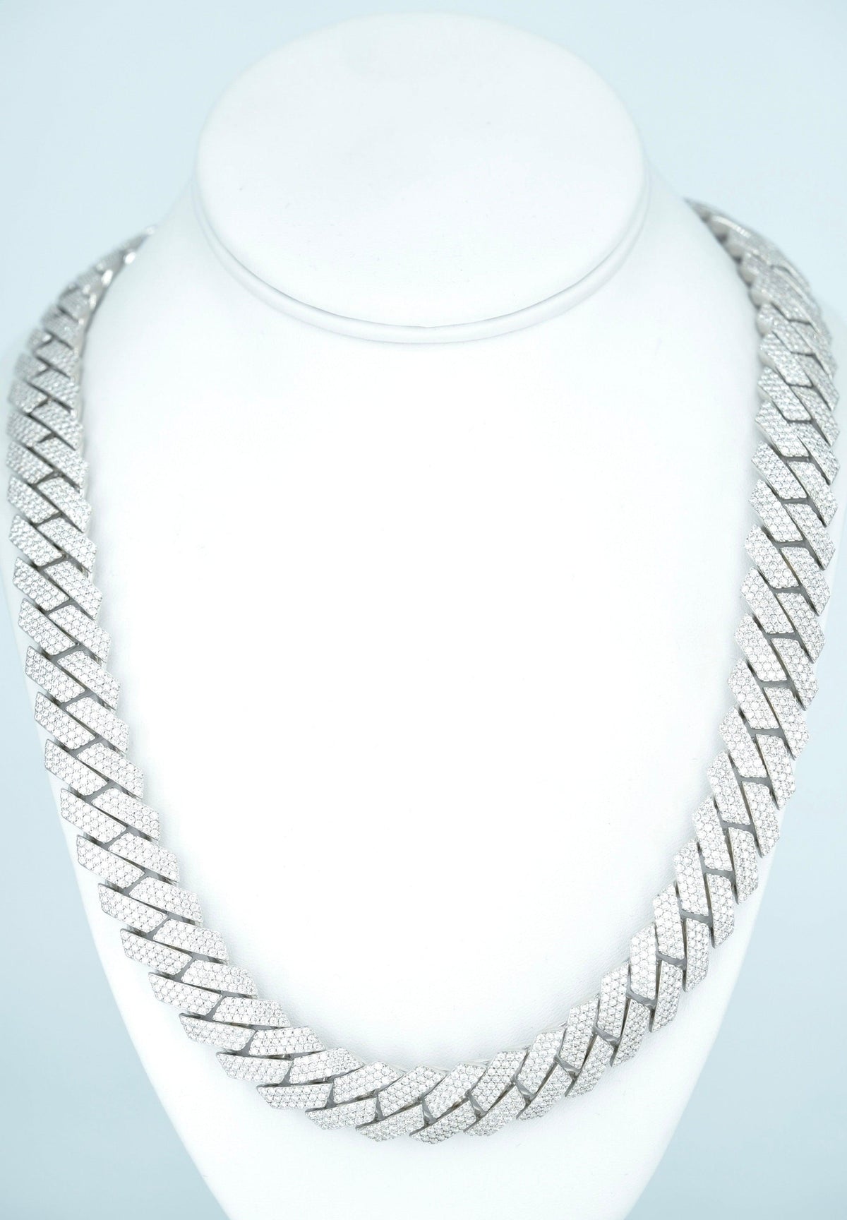 16mm VVS Moissanite Diamond Cuban Necklace - Agoradiant