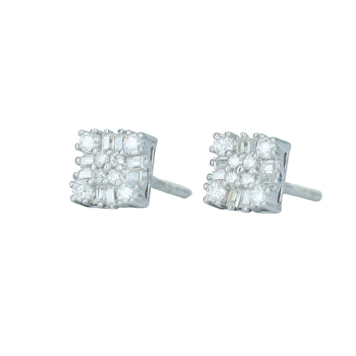 9842: Small Round And Baguette Diamond Earing - Agoradiant