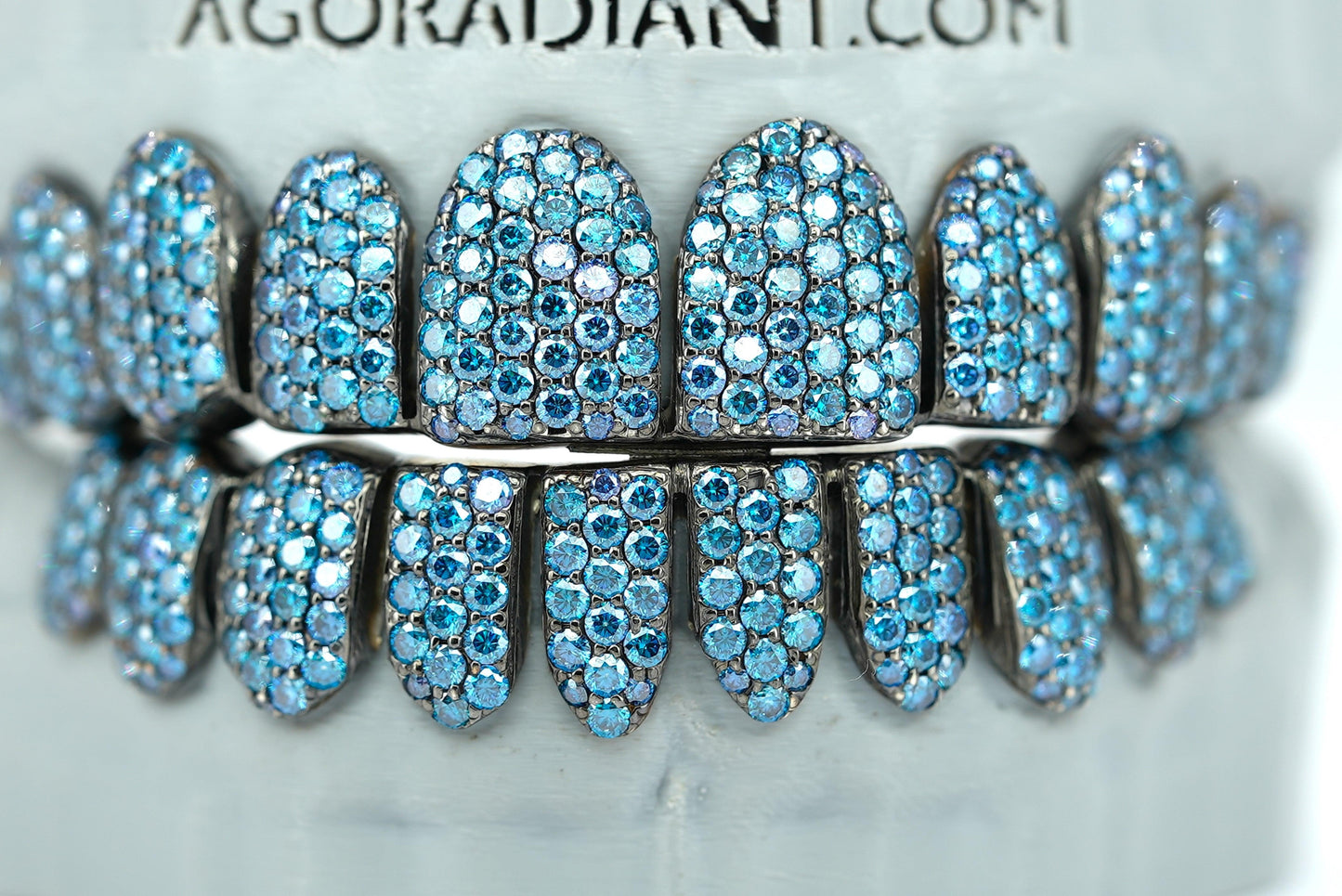 Blue VVS Moissanite Diamond Grillz - Agoradiant