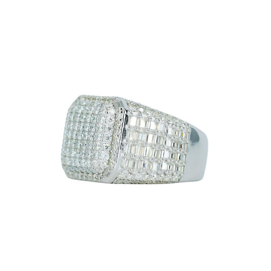 Square baguette and Round VVS Moissanite Diamond Ring - Agoradiant