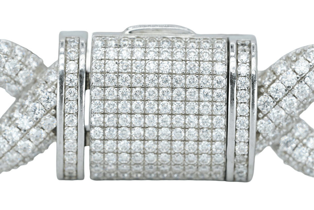 White 16mm Round VVS Moissanite Diamond Infinity Cuban Bracelet - Agoradiant